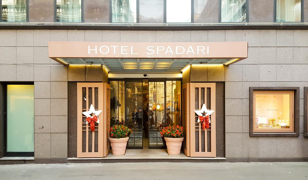 Hotel Spadari Al Duomo Milão Exterior foto